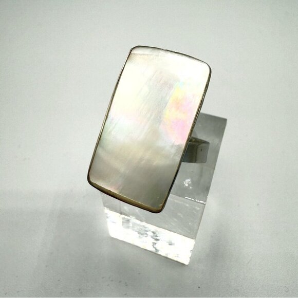 Mother of Pearl Statement Ring Size Adjustable - Picture 2 of 11